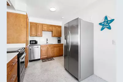 413 NE 25th Ave, Pompano Beach, FL 33062 - Photo 13