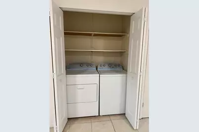 910  Wagner Pl, Unit #3, Fort Pierce, FL 34982 - Photo 7