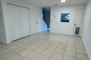 910 Wagner Pl, Fort Pierce, FL 34982 - Photo 3