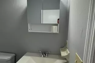 910 Wagner Pl, Fort Pierce, FL 34982 - Photo 11