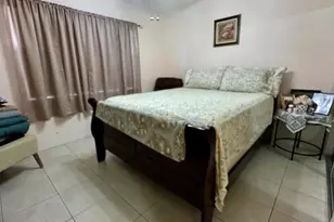 10382 NW 24th Pl, Sunrise, FL 33322 - Photo 11