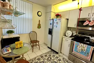 10382 NW 24th Pl, Sunrise, FL 33322 - Photo 3