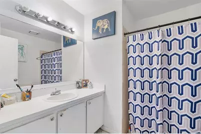 1001 SW 133rd Ter, Davie, FL 33325 - Photo 15