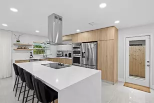 136 Greens Rd, Hollywood, FL 33021 - Photo 13