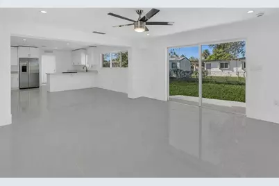 17800 NW 11th Ave, Miami Gardens, FL 33169 - Photo 15
