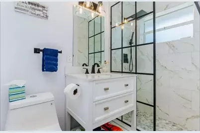 2521 NE 51st St, Lighthouse Point, FL 33064 - Photo 11