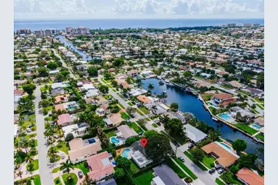 2521 NE 51st St, Lighthouse Point, FL 33064 - Photo 3