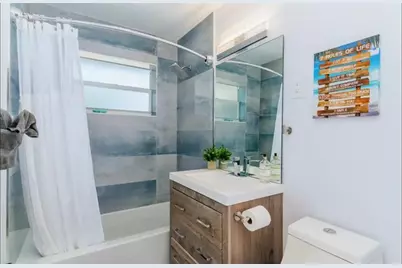 2521 NE 51st St, Lighthouse Point, FL 33064 - Photo 15