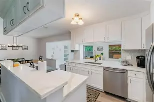 2521 NE 51st St, Lighthouse Point, FL 33064 - Photo 5