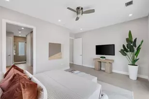 2015 NE 4th Ave, Wilton Manors, FL 33305 - Photo 11