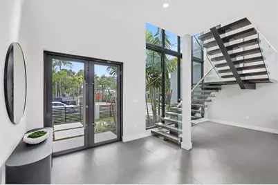 2015 NE 4th Ave, Wilton Manors, FL 33305 - Photo 23