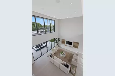 2015 NE 4th Ave, Wilton Manors, FL 33305 - Photo 37