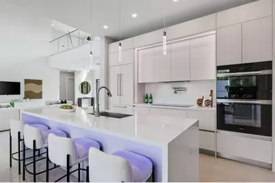 2015 NE 4th Ave, Wilton Manors, FL 33305 - Photo 7