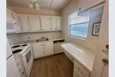 29  Preston A, Boca Raton, FL 33434 - Photo 3