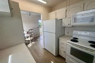 29 Preston A, Boca Raton, FL 33434 - Photo 5