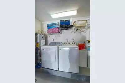 8964 NW 38th Dr, Unit #8964, Coral Springs, FL 33065 - Photo 27