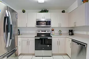 8964 NW 38th Dr, Coral Springs, FL 33065 - Photo 7