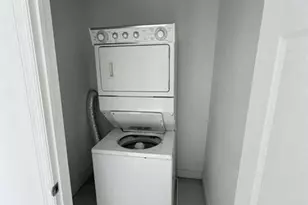 7516 NE 1st Ave, Miami, FL 33138 - Photo 11