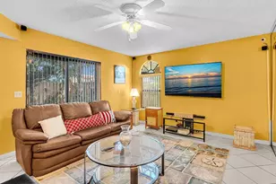 3975 Village Dr, Delray Beach, FL 33445 - Photo 19