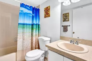 3975 Village Dr, Delray Beach, FL 33445 - Photo 31