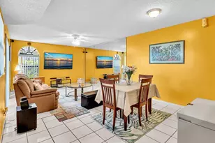 3975 Village Dr, Delray Beach, FL 33445 - Photo 13