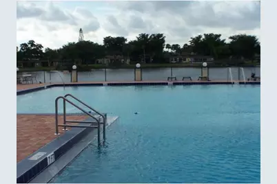 100  Berkley Rd, Unit #105, Hollywood, FL 33024 - Photo 13