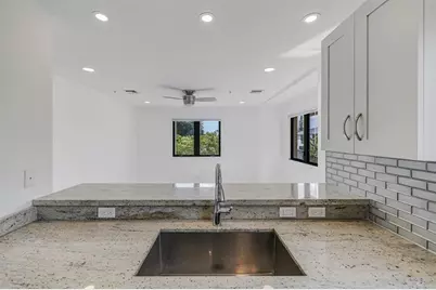 456 NW 41st St, Oakland Park, FL 33309 - Photo 11