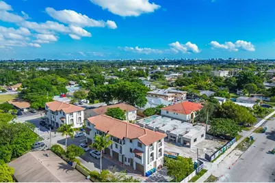 456 NW 41st St, Oakland Park, FL 33309 - Photo 37