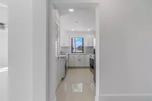 456 NW 41st St, Oakland Park, FL 33309 - Photo 13