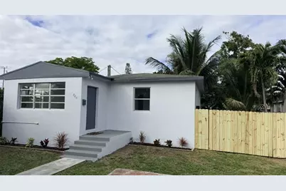 2745  Funston St, Hollywood, FL 33020 - Photo 1