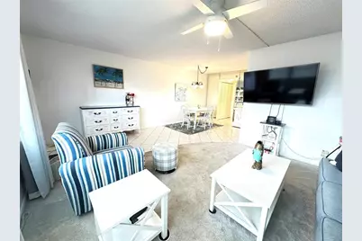 131  Oakridge J, Unit #131, Deerfield Beach, FL 33442 - Photo 3