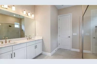 13496  Shinnecock Drive, Port Saint Lucie, FL 34987 - Photo 17