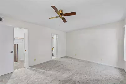 8400  Lagos De Campo Blvd, Unit #209, Tamarac, FL 33321 - Photo 15