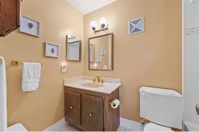 8400  Lagos De Campo Blvd, Unit #209, Tamarac, FL 33321 - Photo 17