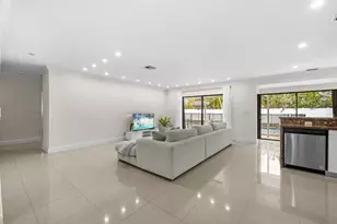 3411 N Park Rd, Hollywood, FL 33021 - Photo 9