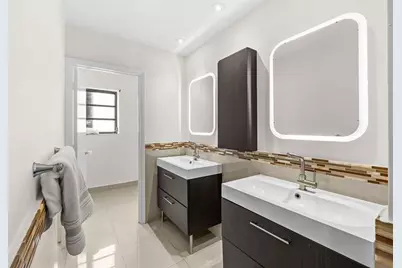 3411 N Park Rd, Hollywood, FL 33021 - Photo 17