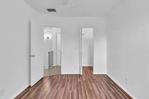 8911 NW 28th Dr, Coral Springs, FL 33065 - Photo 31