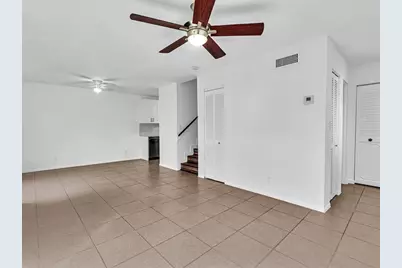 8911 NW 28th Dr, Unit #E, Coral Springs, FL 33065 - Photo 7