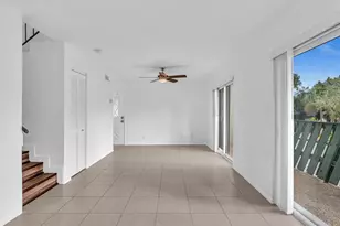 8911 NW 28th Dr, Coral Springs, FL 33065 - Photo 17