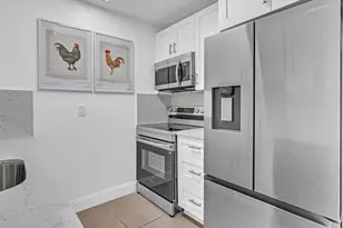 8911 NW 28th Dr, Coral Springs, FL 33065 - Photo 21