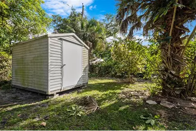 1812 SW 9th Ave, Fort Lauderdale, FL 33315 - Photo 41