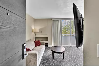 2670 E Sunrise Blvd, Unit #326, Fort Lauderdale, FL 33304 - Photo 11