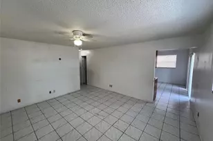 230 SW 1st St, Pompano Beach, FL 33060 - Photo 5