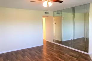 551 SW 135th Ave, Pembroke Pines, FL 33027 - Photo 11