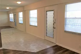 551 SW 135th Ave, Pembroke Pines, FL 33027 - Photo 9