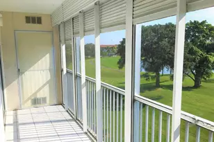 551 SW 135th Ave, Pembroke Pines, FL 33027 - Photo 27