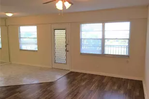 551 SW 135th Ave, Pembroke Pines, FL 33027 - Photo 7