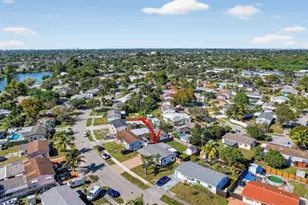 4451 SW 23rd St, Fort Lauderdale, FL 33317 - Photo 47