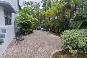 1559 Meridian Ave, Miami Beach, FL 33139 - Photo 11