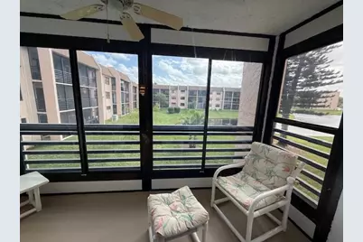 10304  Sunrise Lakes Blvd, Unit #202, Sunrise, FL 33322 - Photo 19